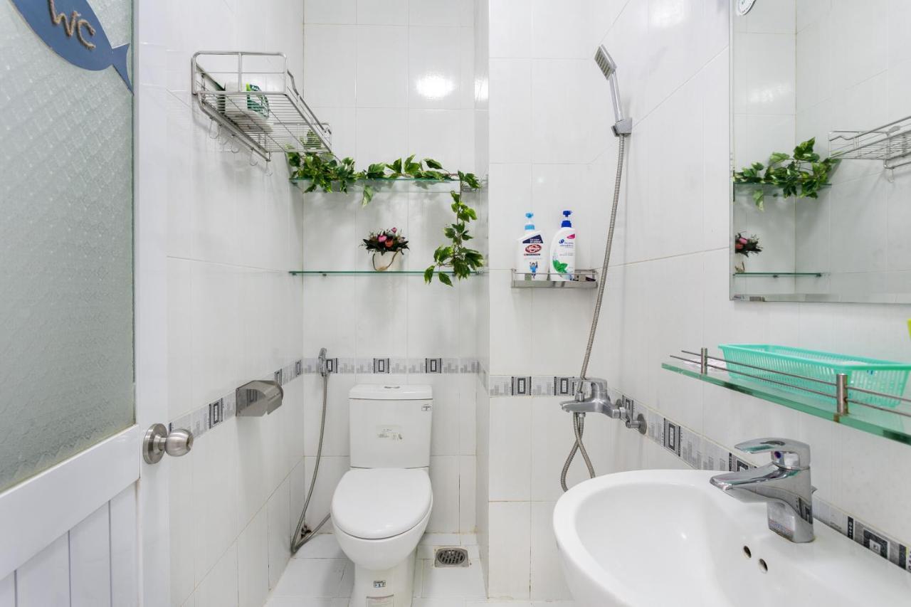 Qcub1 Homestay Thành Pho Ho Chí Minh Esterno foto