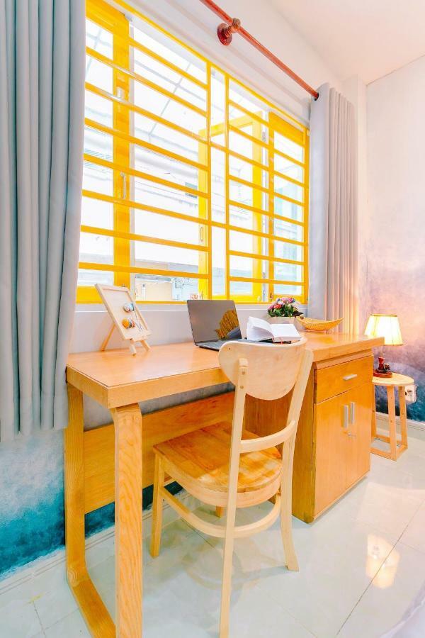 Qcub1 Homestay Thành Pho Ho Chí Minh Esterno foto