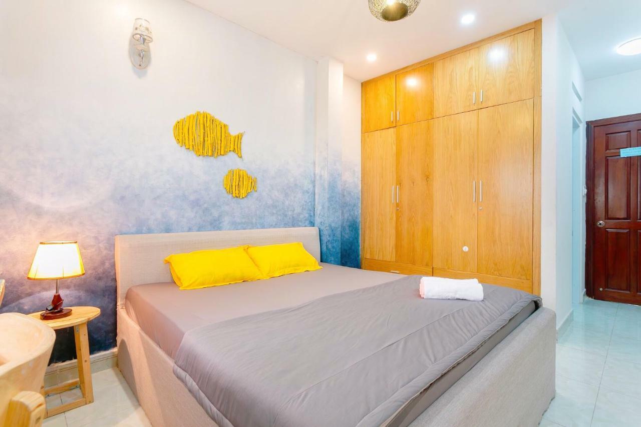 Qcub1 Homestay Thành Pho Ho Chí Minh Esterno foto